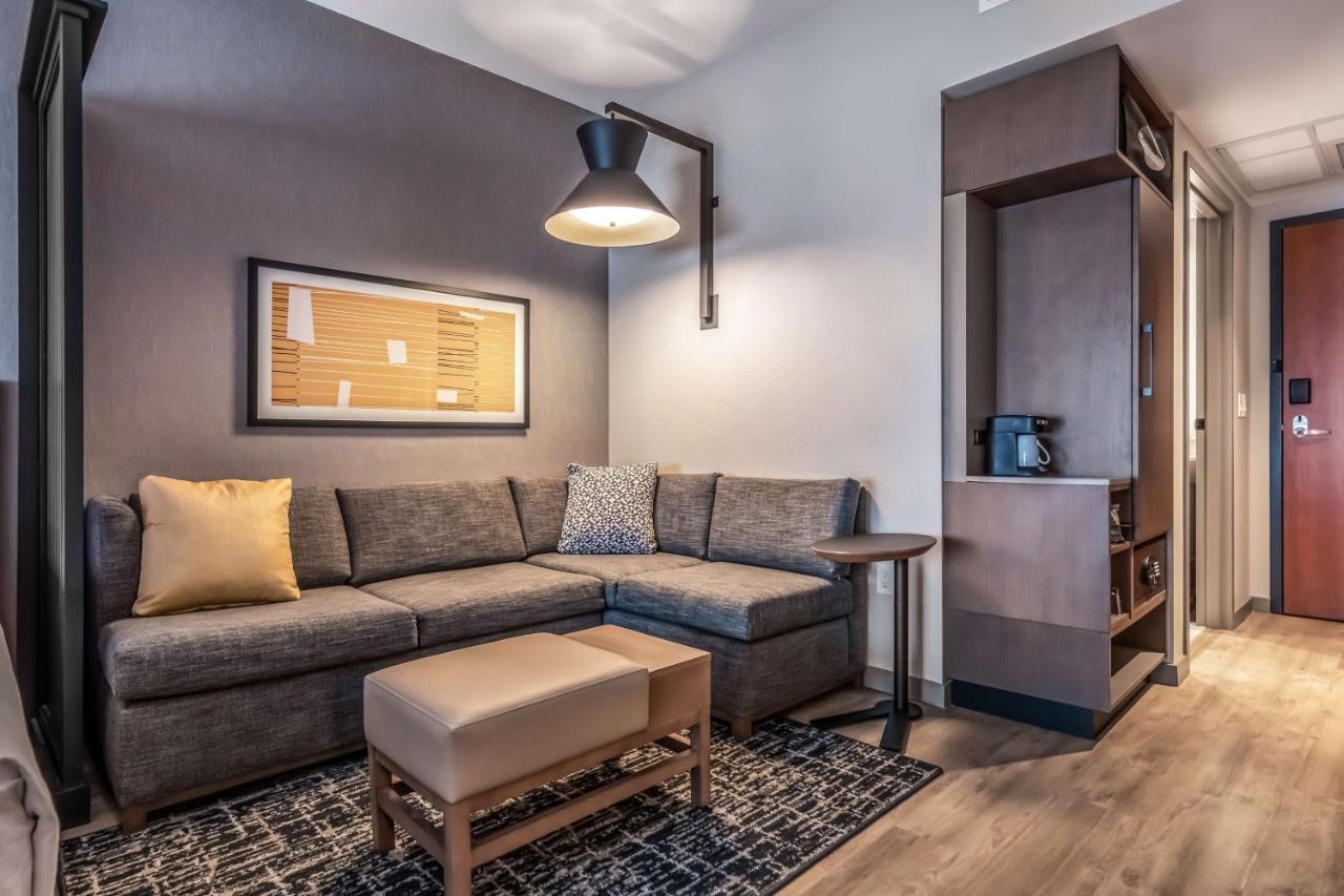 Hyatt Place Gainesville Downtown Extérieur photo